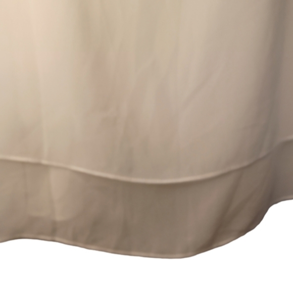 Sleeveless Top - Picture 5 of 8